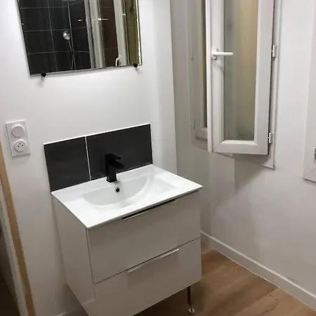 T3 Refait A Neuf, Lumineux Et Confortable 아파트 *